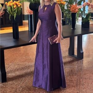 Kay Unger Gabriella Gown, SIZE 12